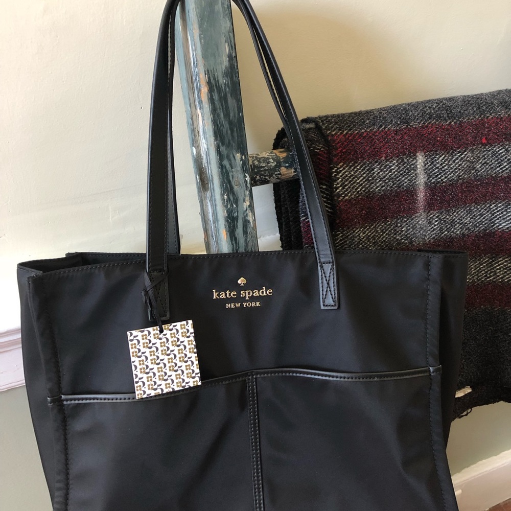 Kate Spade Mega Sam